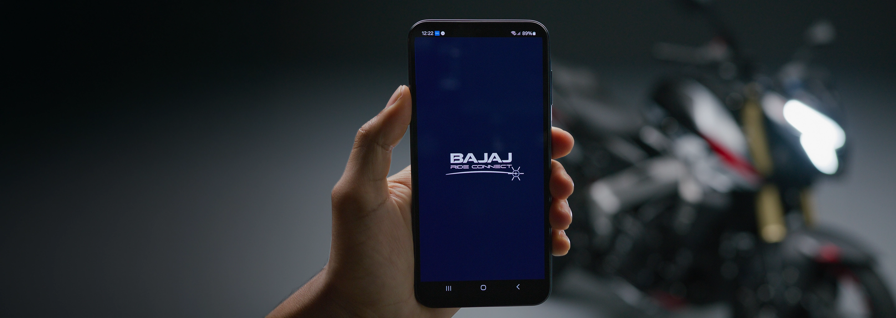 Explore o mundo do seu jeito com uma moto Bajaj Banner 1