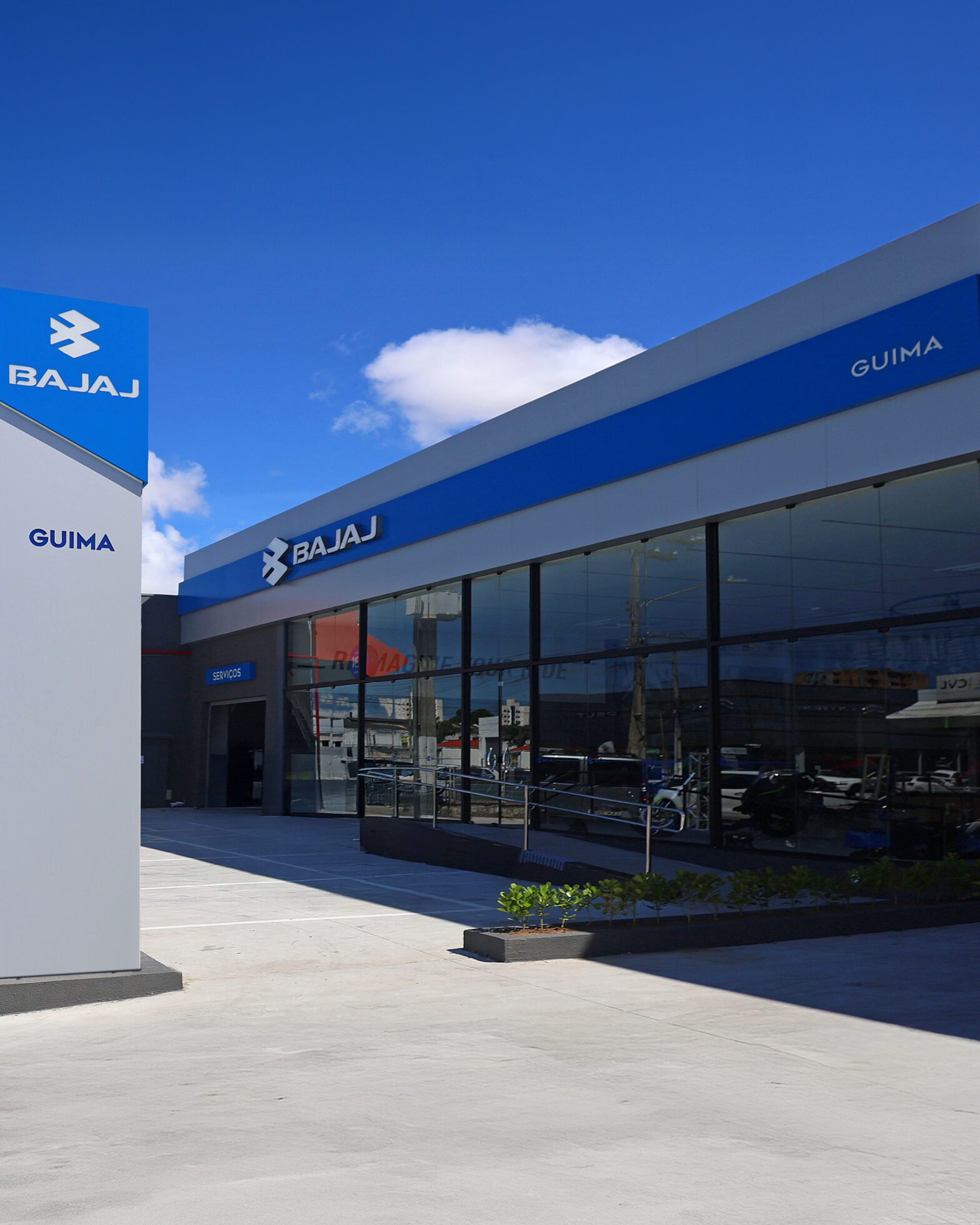 Bajaj inaugura concessionária em Aracaju (SE) Bajaj inaugura concessionária em Aracaju (SE)