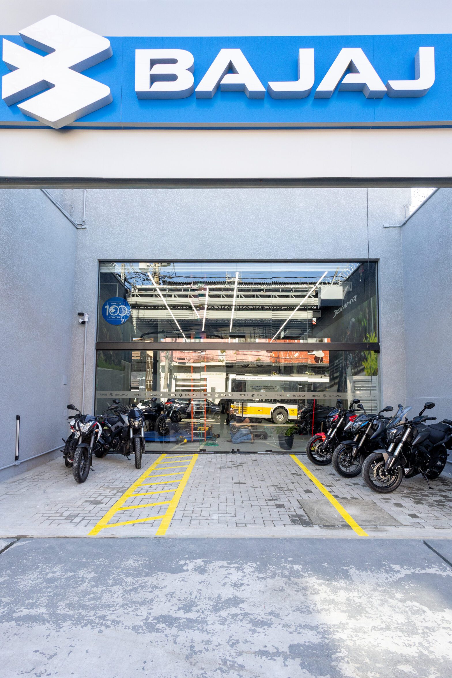 Bajaj inaugura sexta loja na cidade de São Paulo Bajaj inaugura sexta loja na cidade de São Paulo
