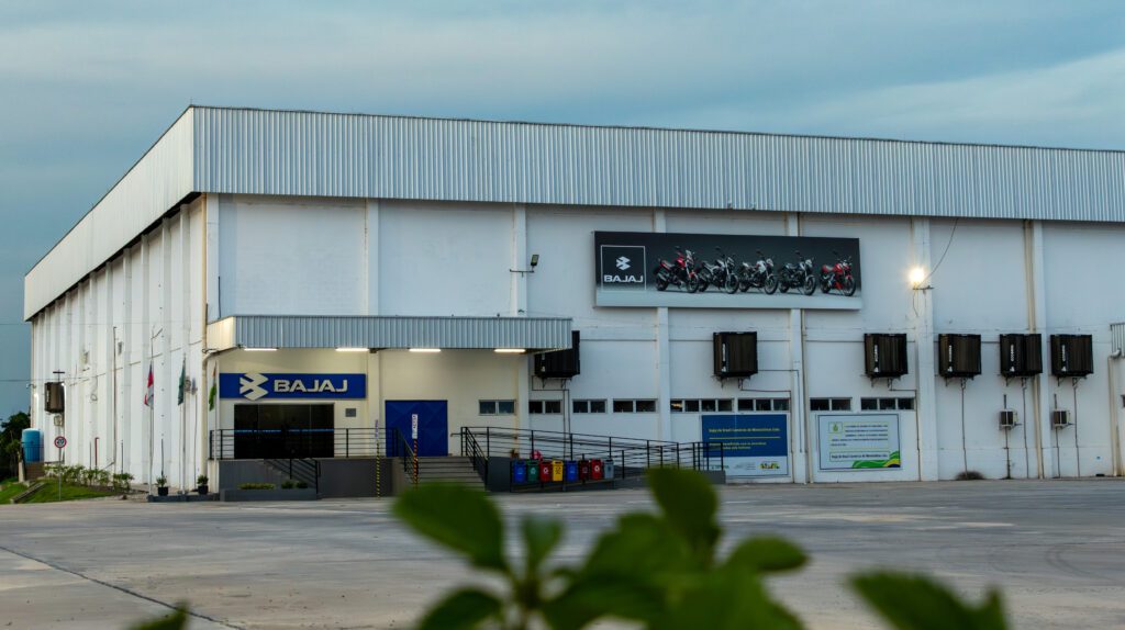 Bajaj amplia capacidade produtiva no Brasil para atender à crescente demanda