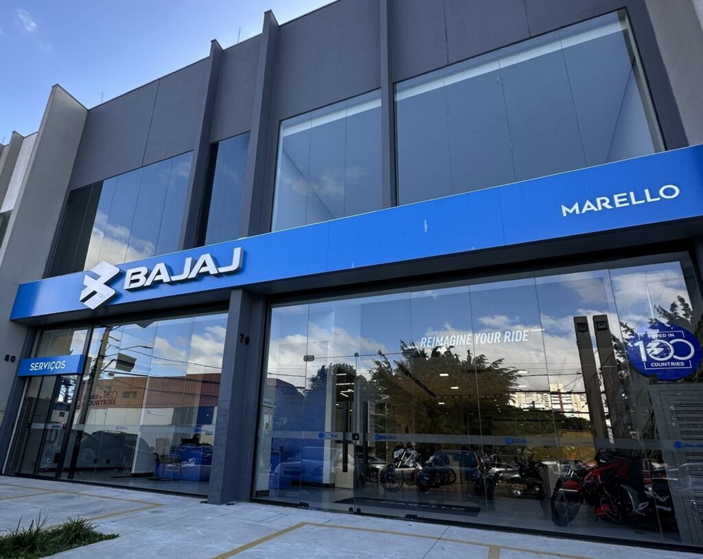 Bajaj inaugura três novas concessionárias no Brasil