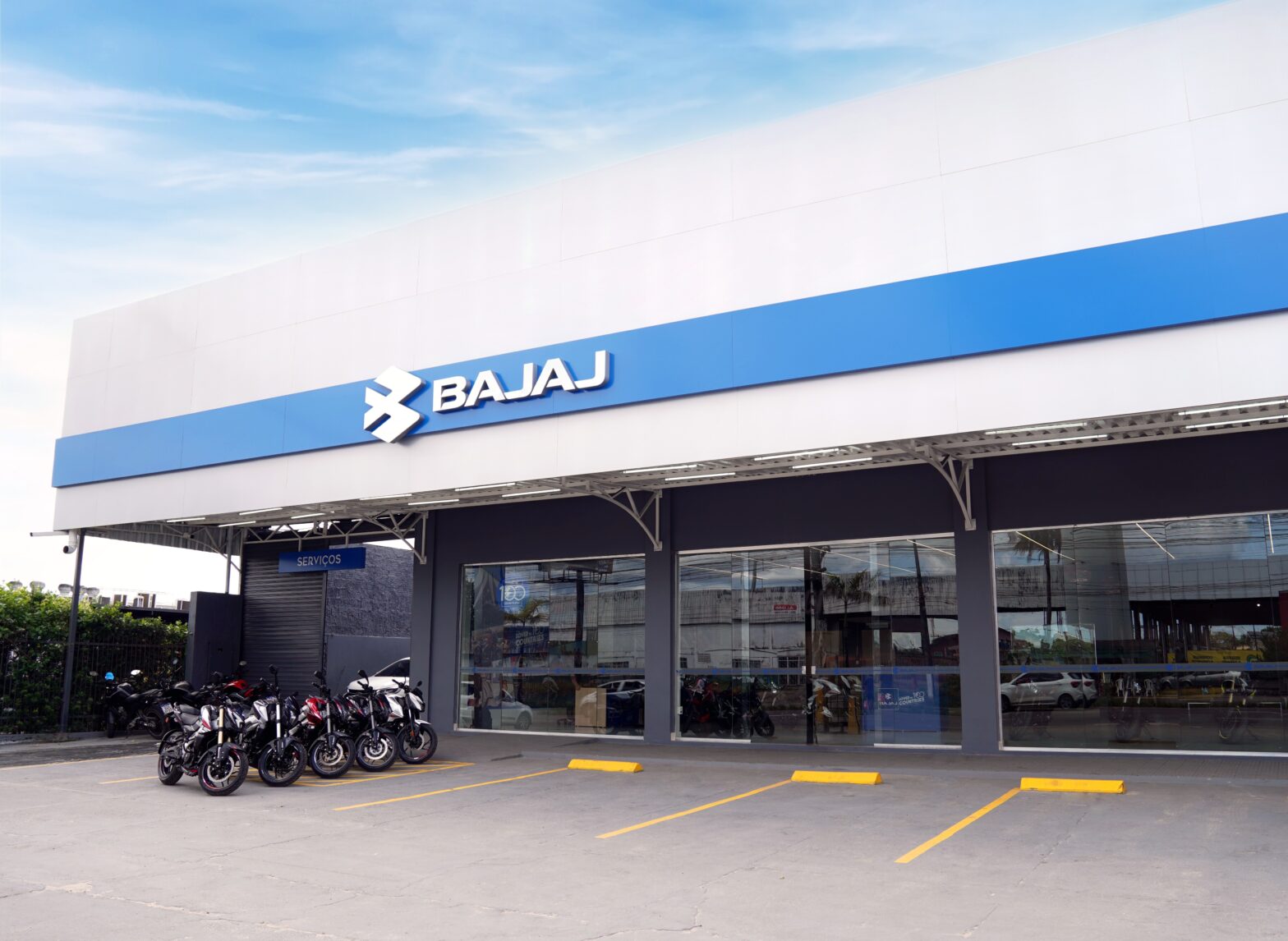 Bajaj inaugura concessionária em Manaus e chega a 70 endereços no Brasil